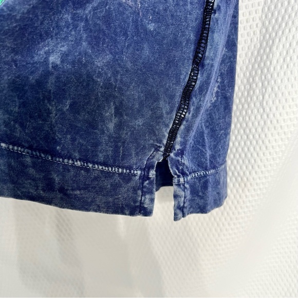 Guns N’ Roses graphic band tee women’s size XS - Picture 5 of 10